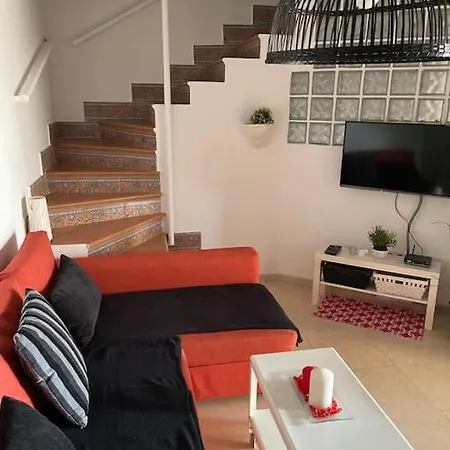 Entire Townhouse In The Paradise Apartment