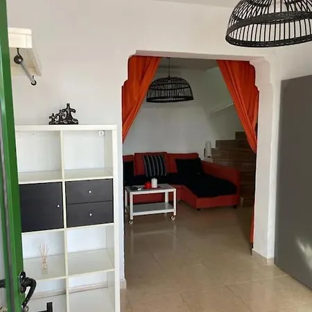 Apartment Entire Townhouse In The Paradise